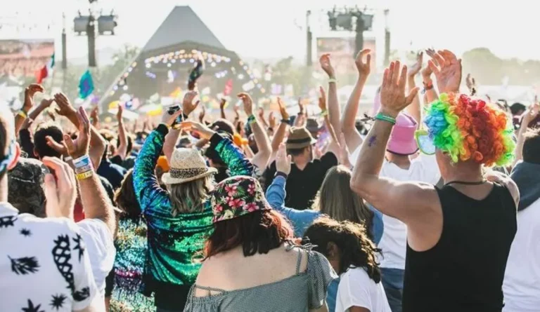3 Best Festivals UK 2025: Festival Guide for Adventurous and Curious