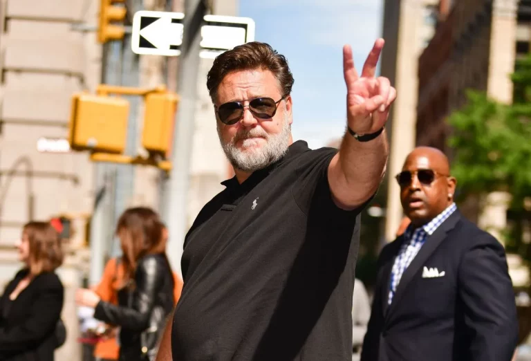 Russell Crowe Net Worth, Routine Life with Activities