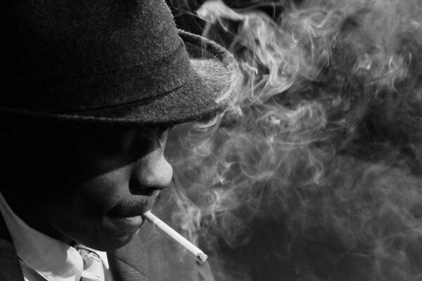 Millions of People in the UK are Putting Their Sights at Risk FEATURED SMOKEING