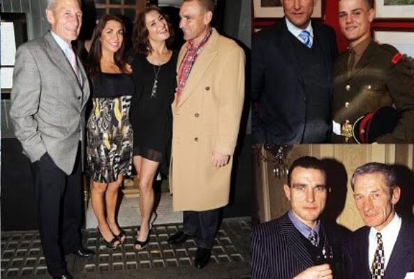 Aaron Elliston jones